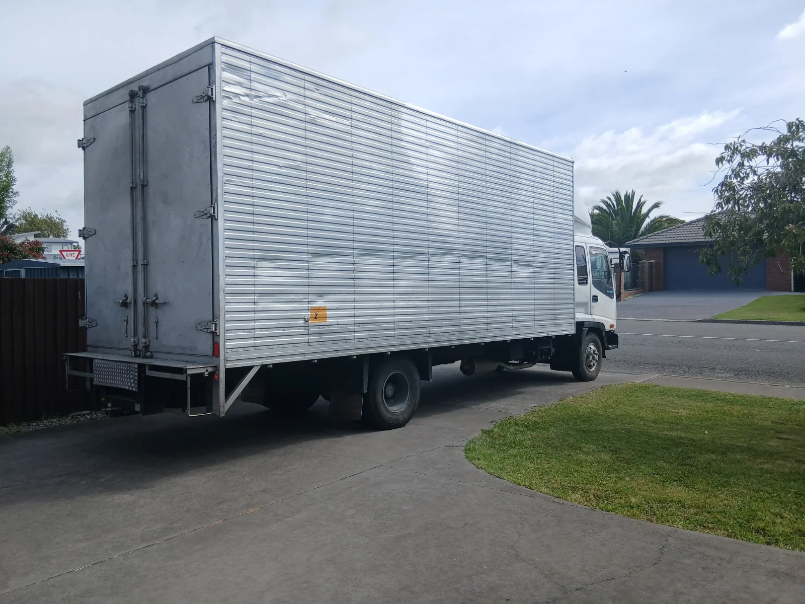 Discount Movers Ltd gallery